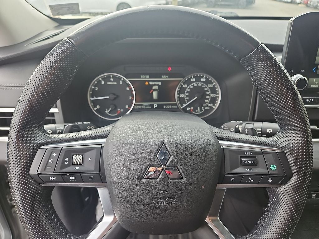 2022 Mitsubishi Outlander SE