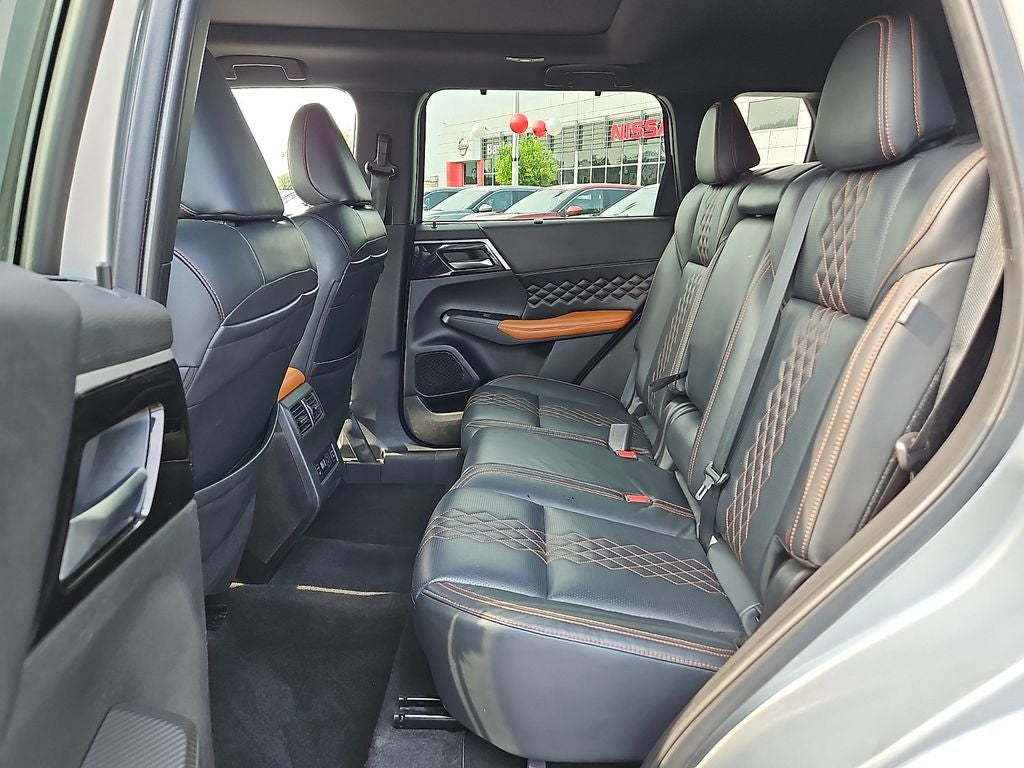 2022 Mitsubishi Outlander SEL