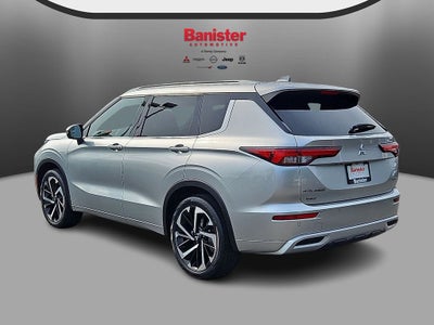 2022 Mitsubishi Outlander SEL