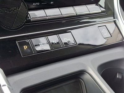 2025 Nissan Armada SV