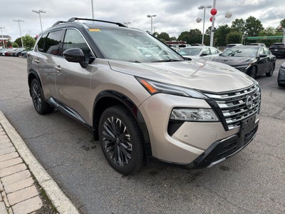 2025 Nissan Rogue Platinum