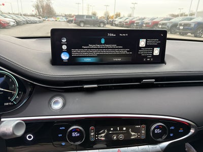 2023 Genesis GV70 2.5T