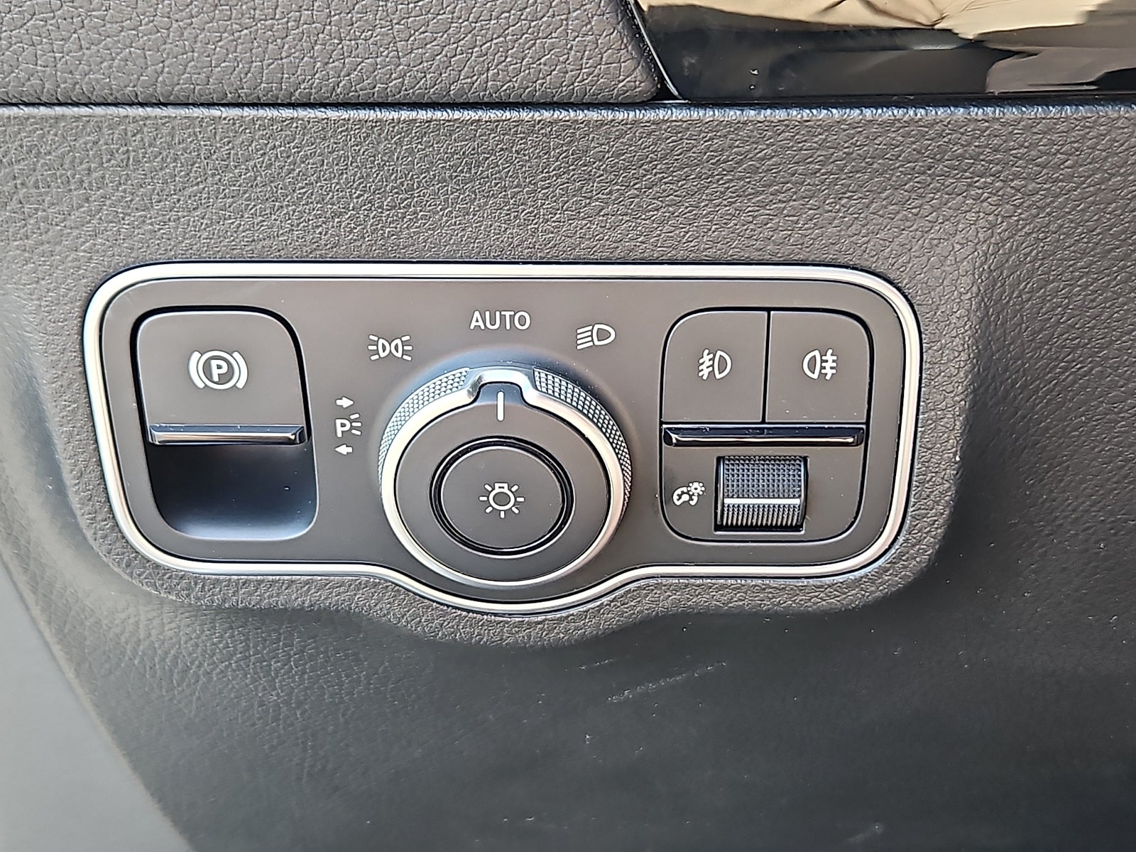 2025 Mercedes-Benz GLA 250
