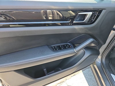 2021 Porsche Cayenne Coupe