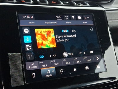 2024 Jeep Grand Cherokee L Laredo / Altitude