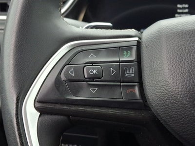 2024 Jeep Grand Cherokee L Laredo / Altitude