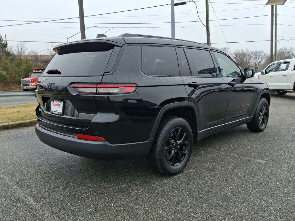 2024 Jeep Grand Cherokee L Laredo / Altitude