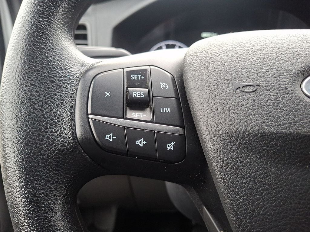 2023 Ford Transit Wagon XLT