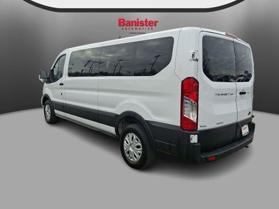 2023 Ford Transit Wagon XLT