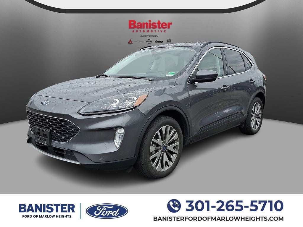 2022 Ford Escape Titanium