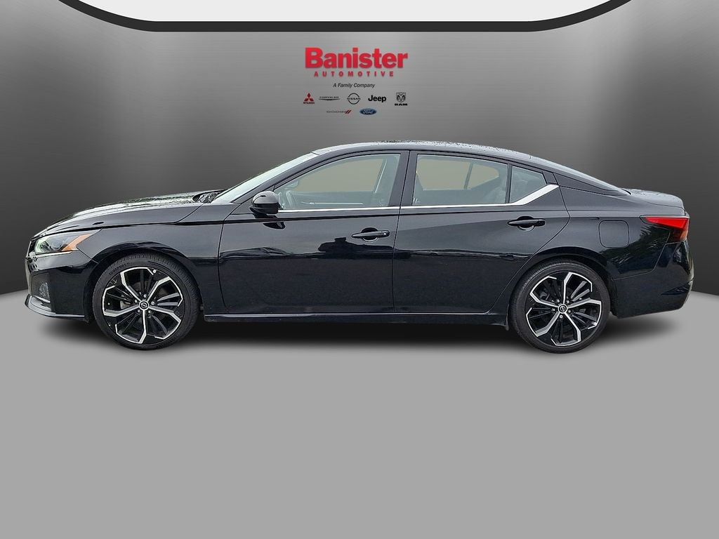 2023 Nissan Altima 2.5 SR