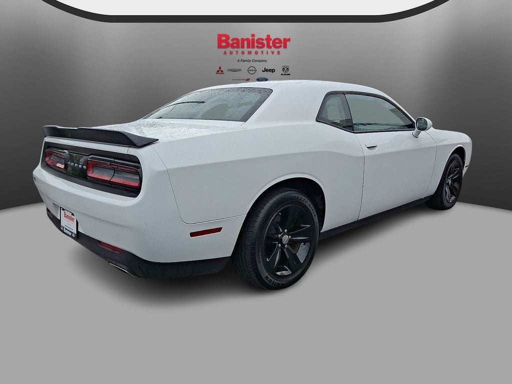 2023 Dodge Challenger SXT