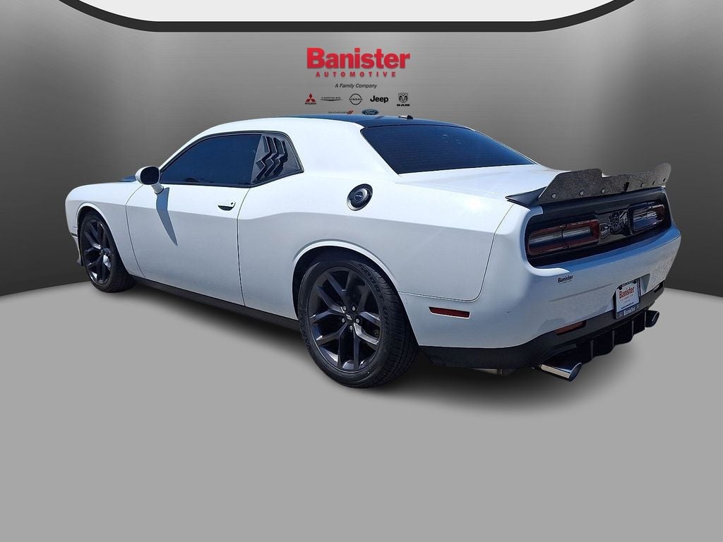 2021 Dodge Challenger SXT