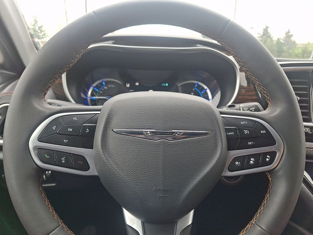 2023 Chrysler Pacifica Hybrid Pinnacle