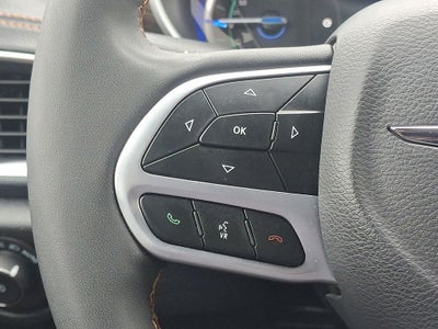 2023 Chrysler Pacifica Hybrid Pinnacle