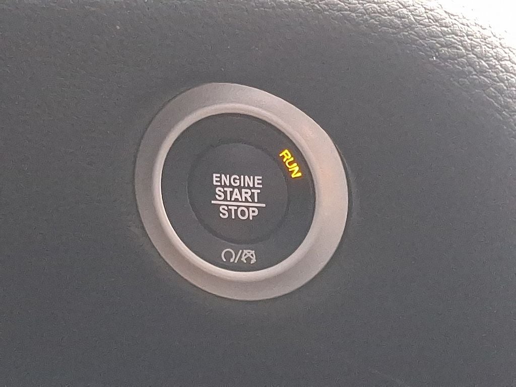 2023 Chrysler Pacifica Hybrid Pinnacle