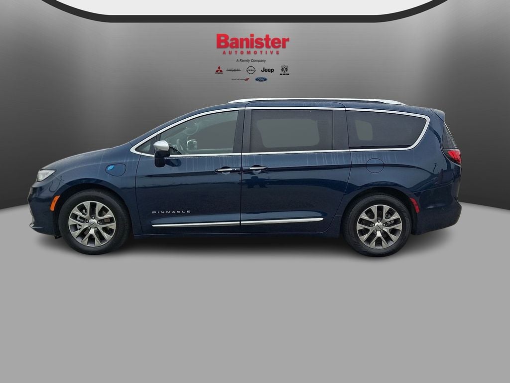 2023 Chrysler Pacifica Hybrid Pinnacle