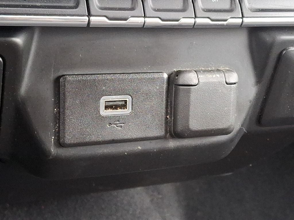 2020 Chevrolet Silverado Custom