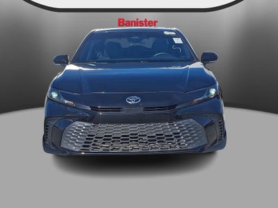 2025 Toyota Camry Hybrid SE