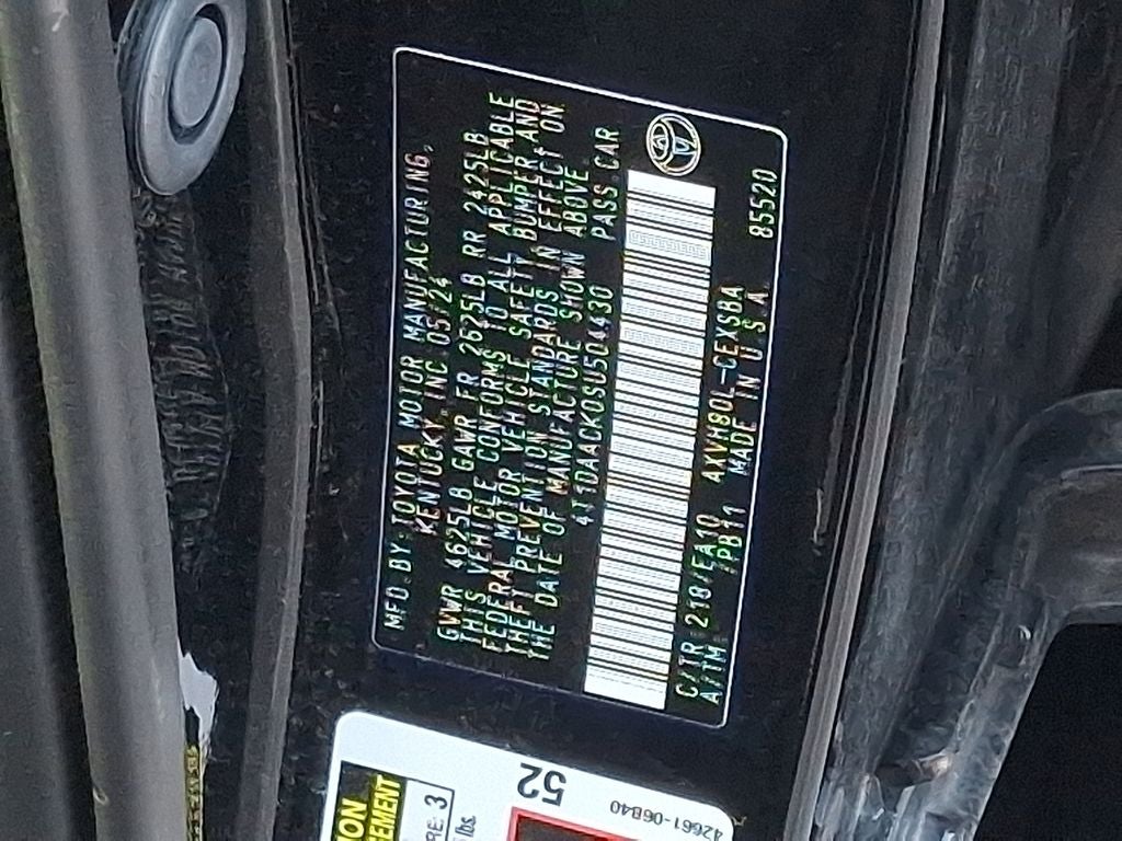 2025 Toyota Camry Hybrid SE