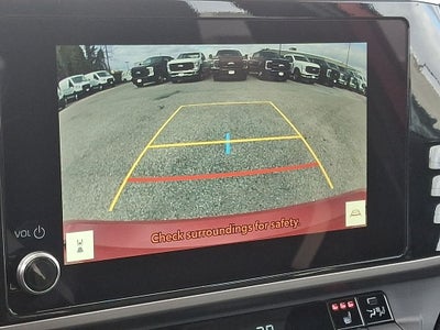 2025 Toyota Camry Hybrid SE