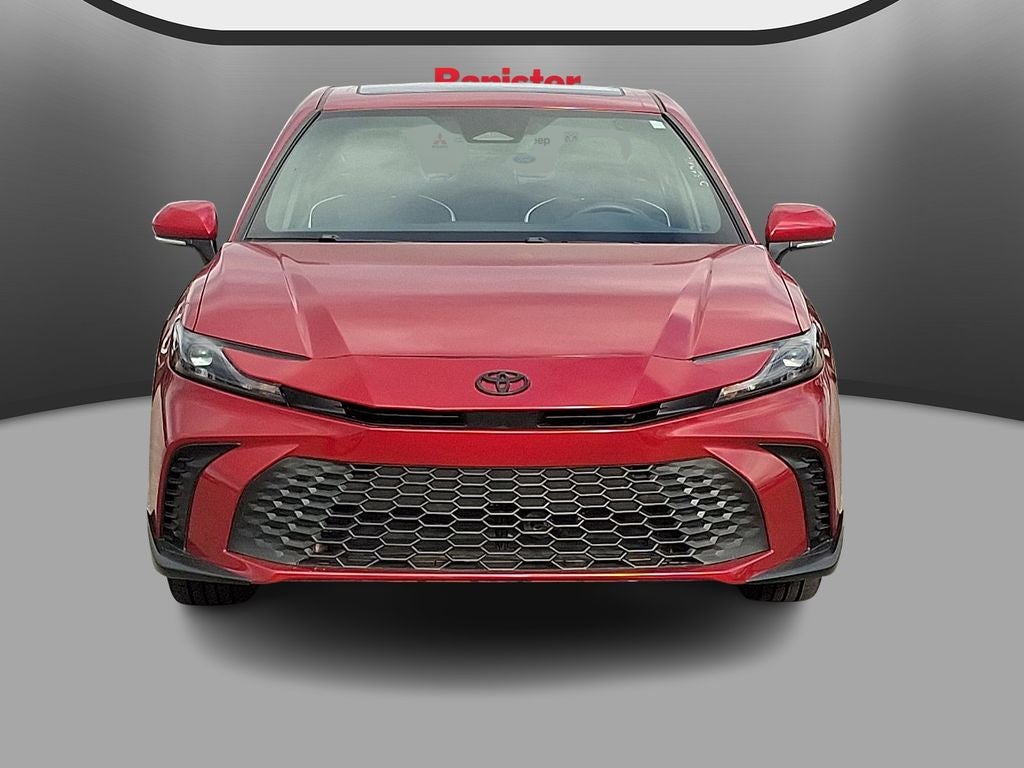 2025 Toyota Camry Hybrid SE