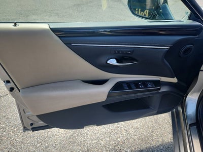 2019 Lexus ES 350 Base