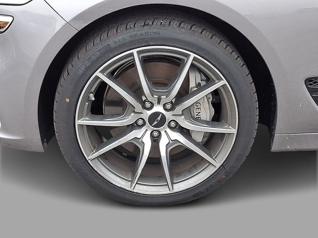 2025 Genesis G70 2.5T