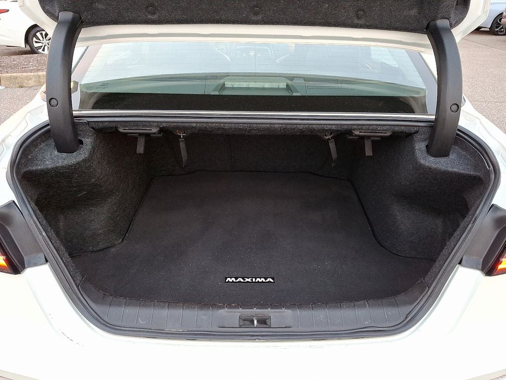 2023 Nissan Maxima SV