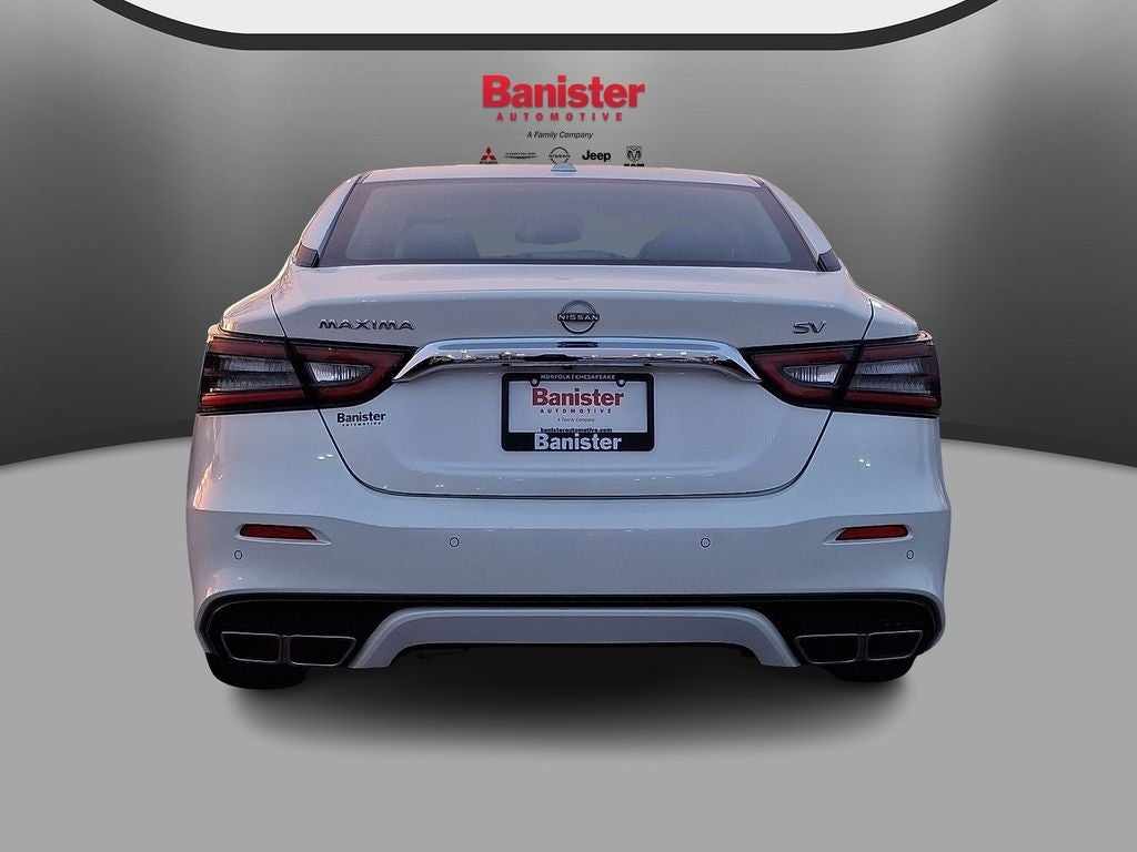2023 Nissan Maxima SV