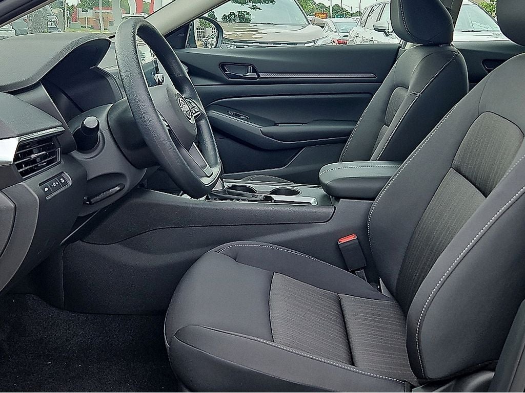 2025 Nissan Altima S