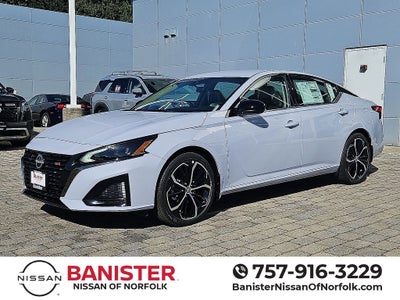 2025 Nissan Altima SR