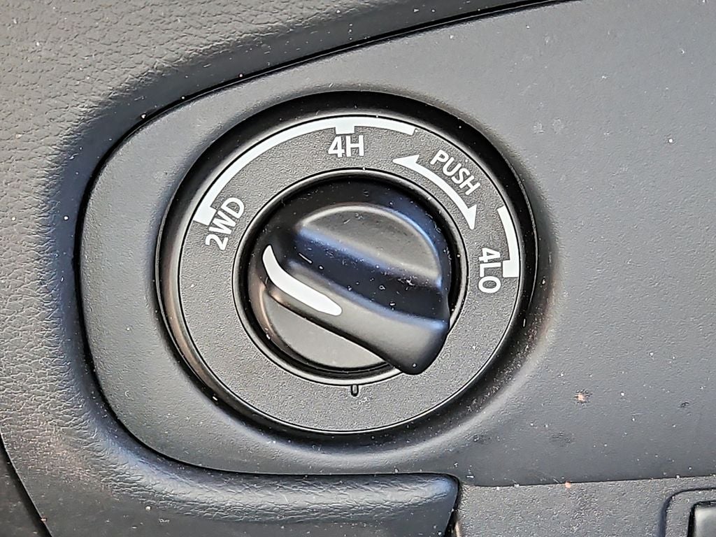 2024 Nissan Frontier S