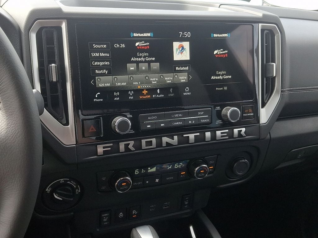 2026 Nissan Frontier SV