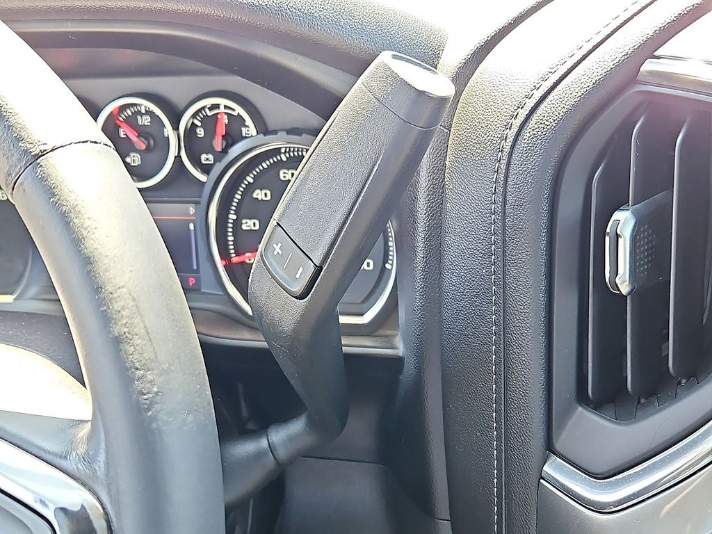 2021 Chevrolet Silverado RST