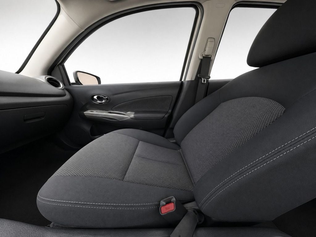 2019 Nissan Versa SV