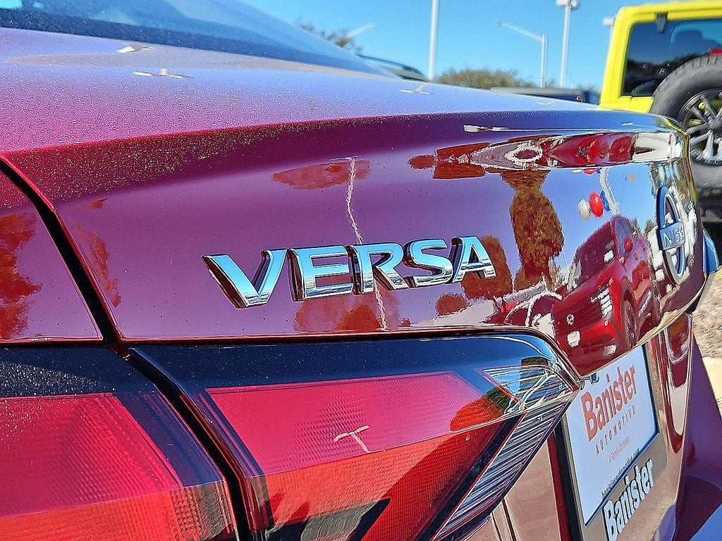 2025 Nissan Versa SV