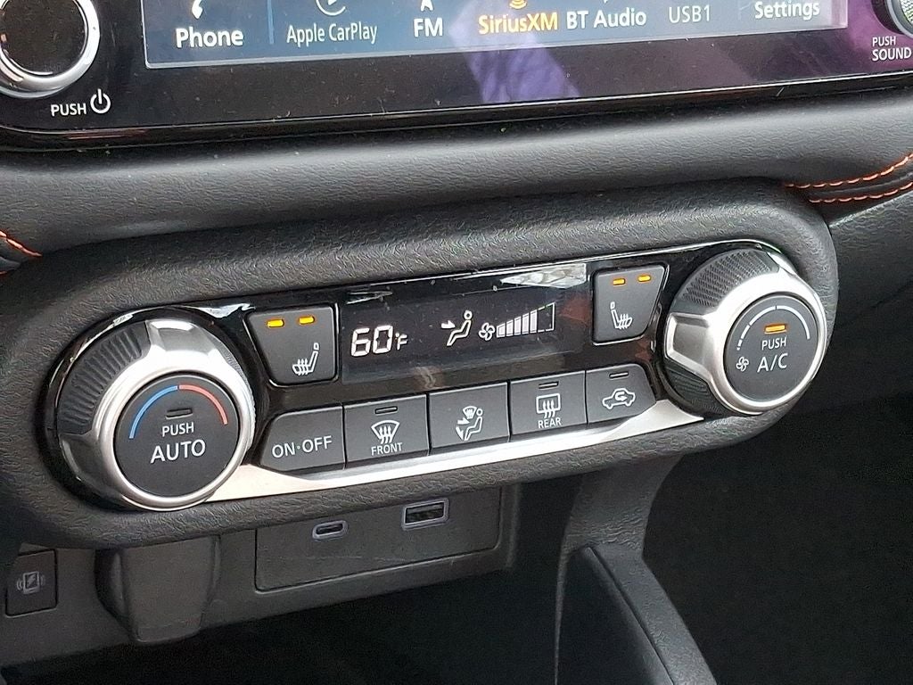 2025 Nissan Versa SR