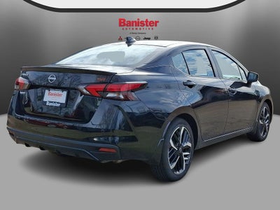 2025 Nissan Versa SR