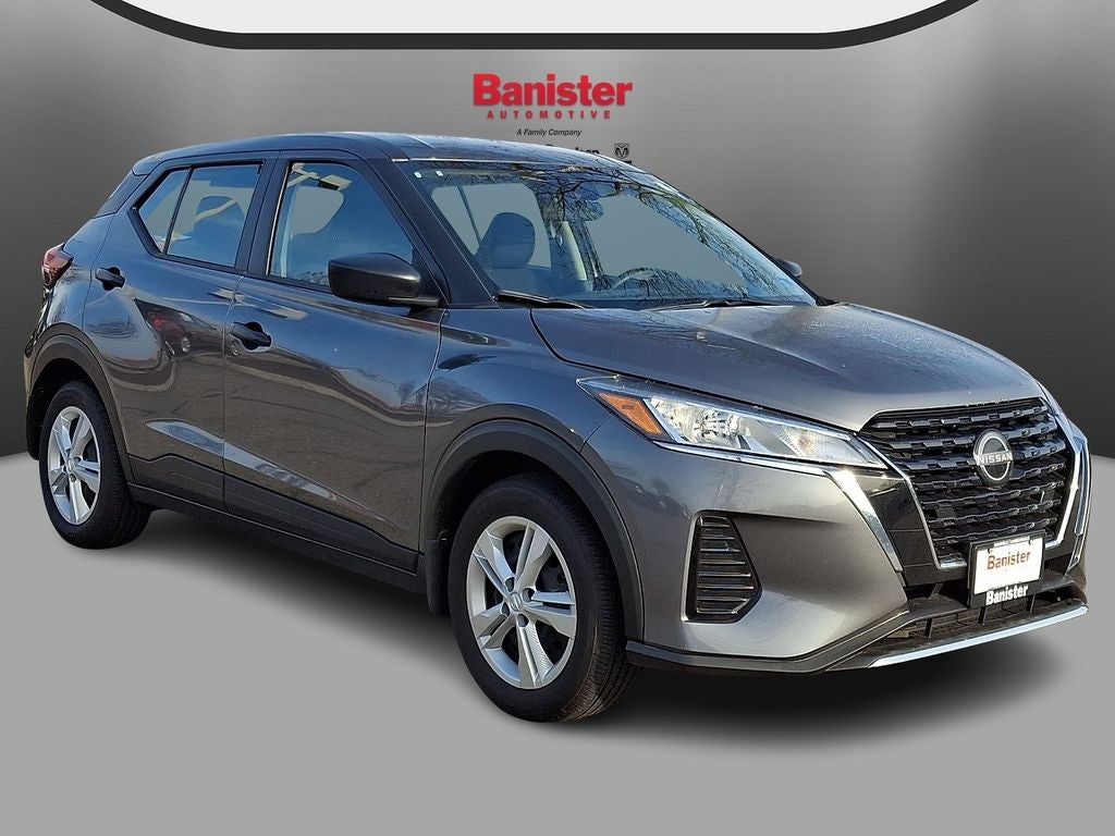 2025 Nissan Kicks Play S