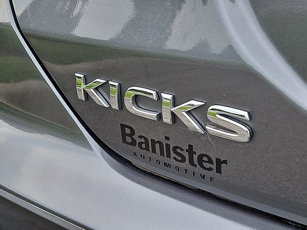 2023 Nissan Kicks S