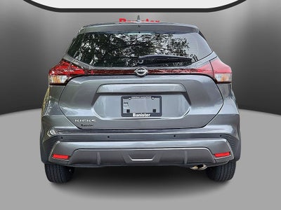 2023 Nissan Kicks S