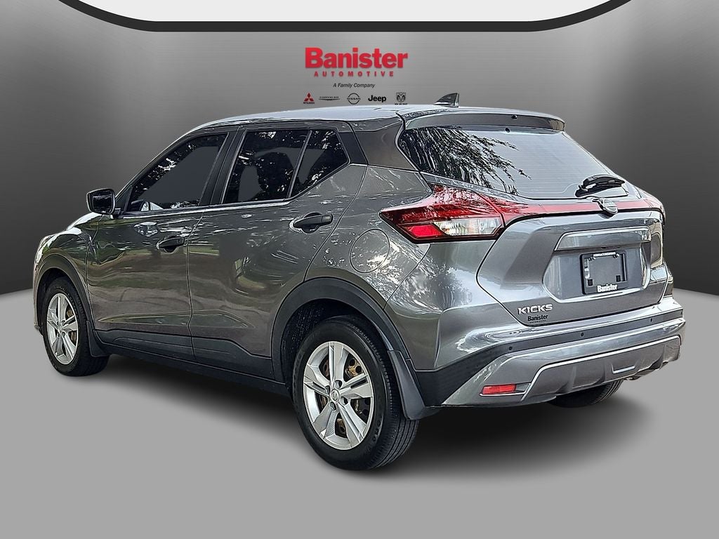 2023 Nissan Kicks S