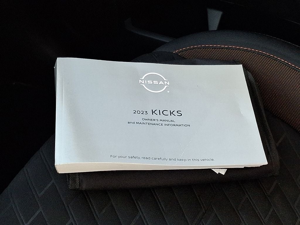 2023 Nissan Kicks SR