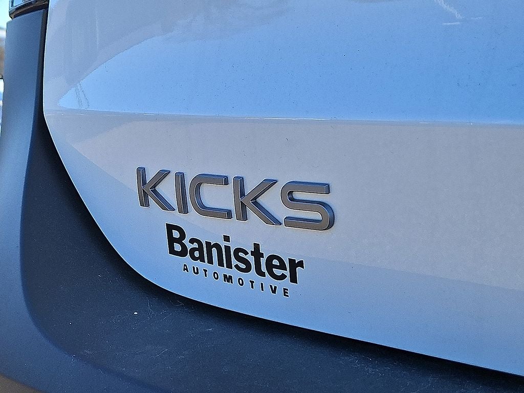 2026 Nissan Kicks SV