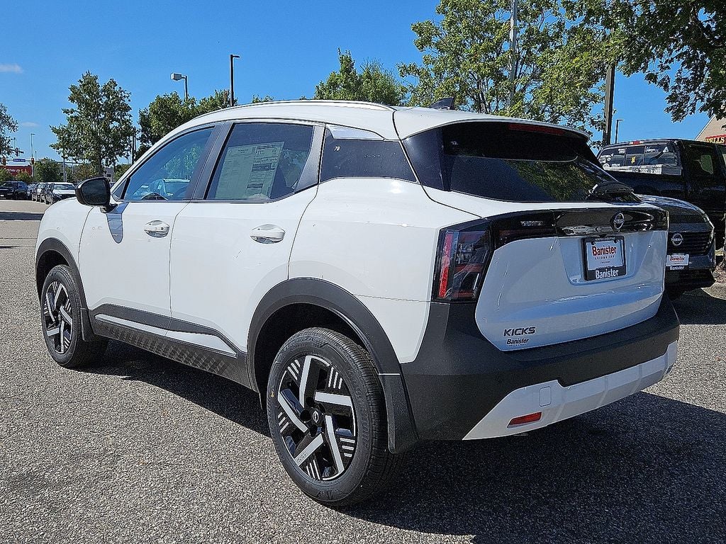2026 Nissan Kicks SV