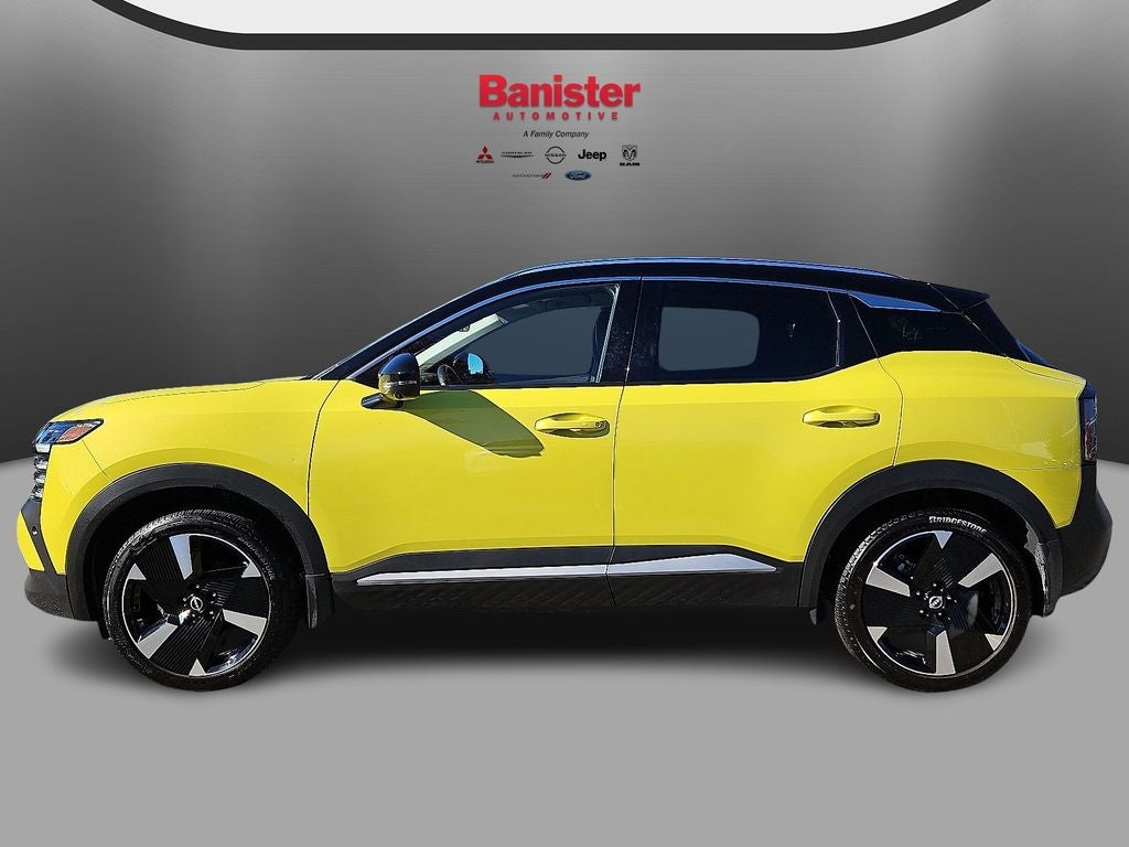 2025 Nissan Kicks SR