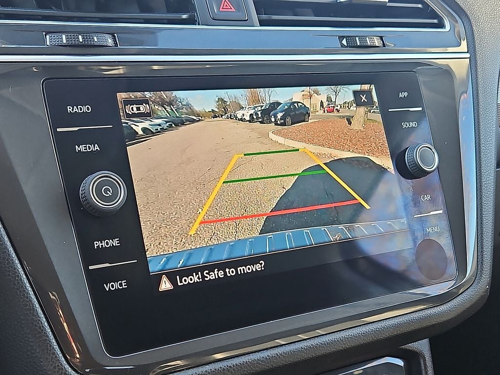 2022 Volkswagen Tiguan SE