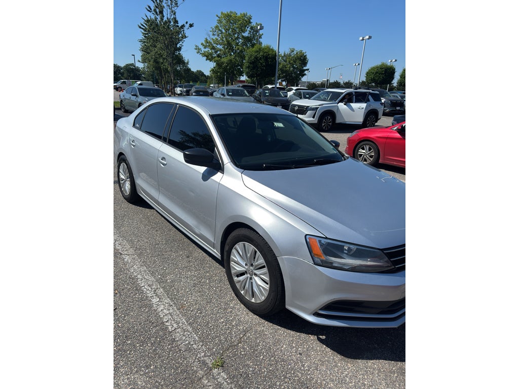 2015 Volkswagen Jetta 2.0L S Auto's photo