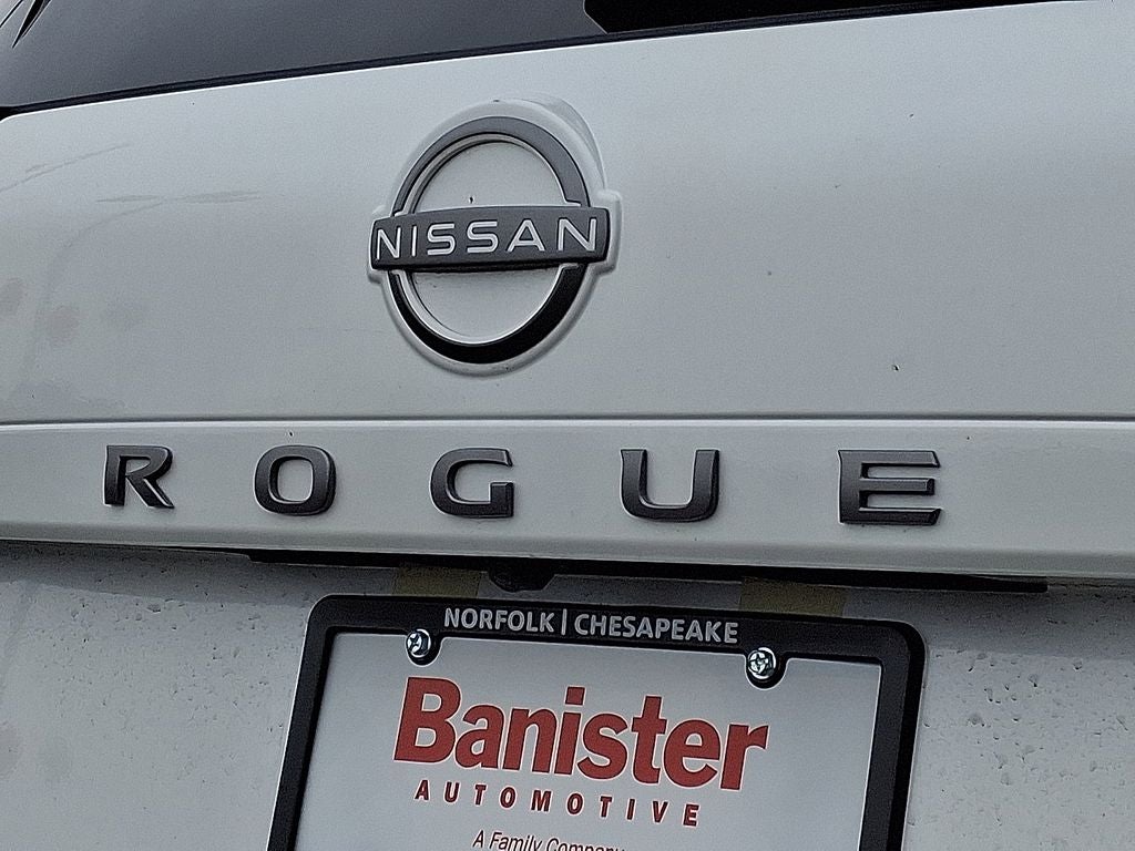 2026 Nissan Rogue SV